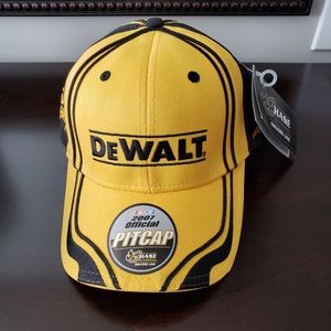 ***SOLD*** Dewalt 2007 Official PITCAP Chase Drivers Line NWT Matt Kenseth #17